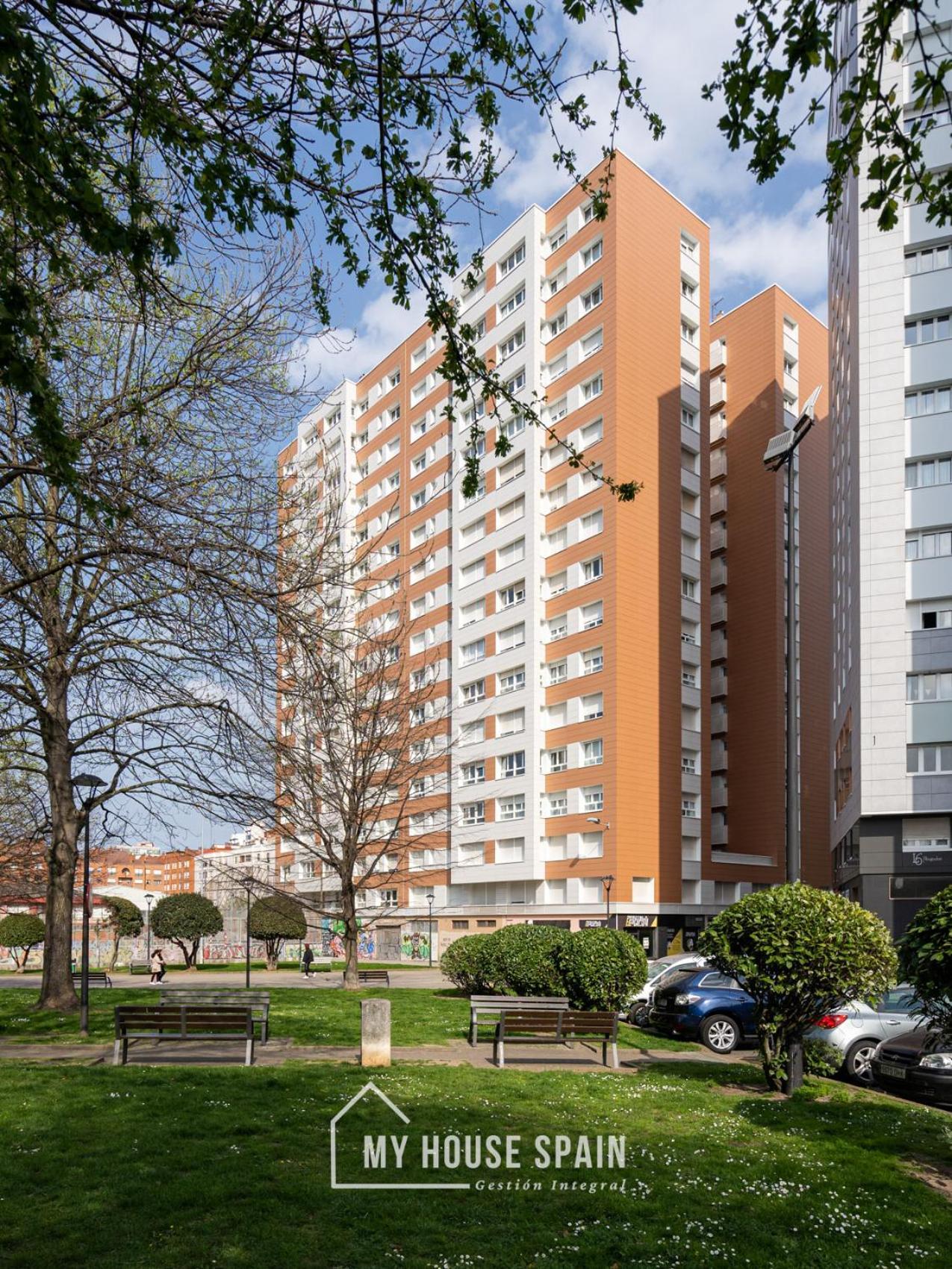 Myhousespain - Luminoso Piso Junto Al Centro Gijón Extérieur photo